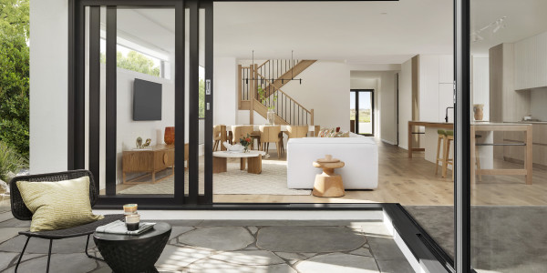 Comprar / Vender Casas Unifamiliares y Chalets en Hospitalet de Llobregat · con Ventanas Insonorizadas y Aislantes