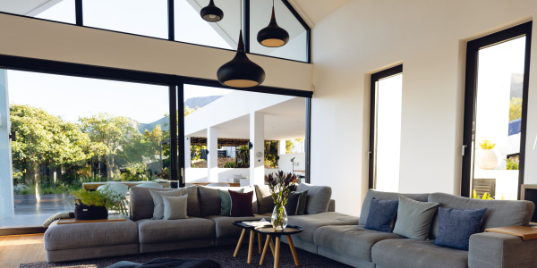 Inversores, Intermediarios, Agentes y Brokers Inmobiliarios en Hospitalet de Llobregat · Chalets